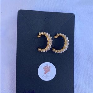 Small Arracadas with Perls 🤍